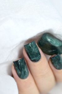 8442-nail-dots-ציפורניים-נקודות 8442-nail-dots-ציפורניים-נקודות